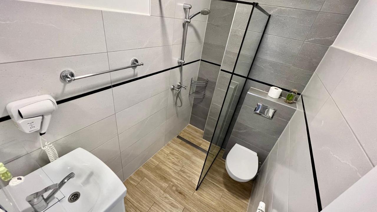 B&B Fajne Miejsce Łeba Esterno foto